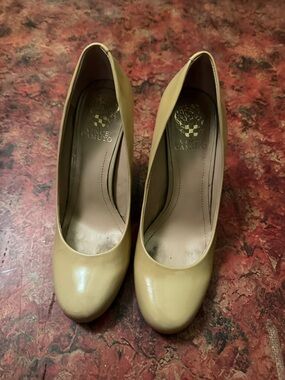 Vince Camuto Light Beige Patent Leather Round-Toe Pumps